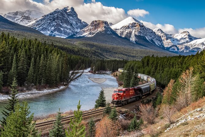 Moraine Lake Sunrise or Daytime shared tour w/ Lake Louise option - Who should book this Banff lake tour?