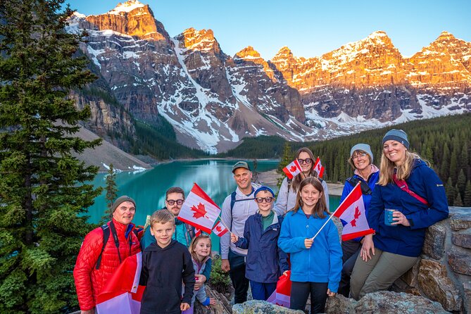 Moraine Lake Sunrise: Premium Tour from Canmore & Banff - Small details that improve the experience