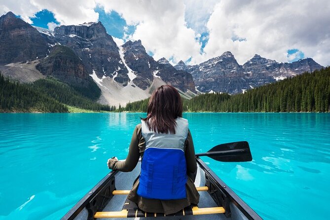 Morning Tour at Moraine Lake(2hrs) & Lake Louise(2hrs) - What the guides add to the day
