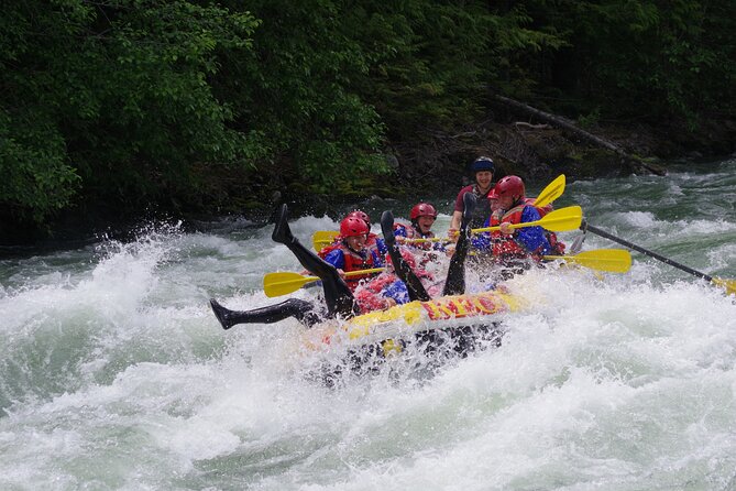 Nahatlatch River Rafting - 24 Amazing Rapids - What the guide does, and what you must do