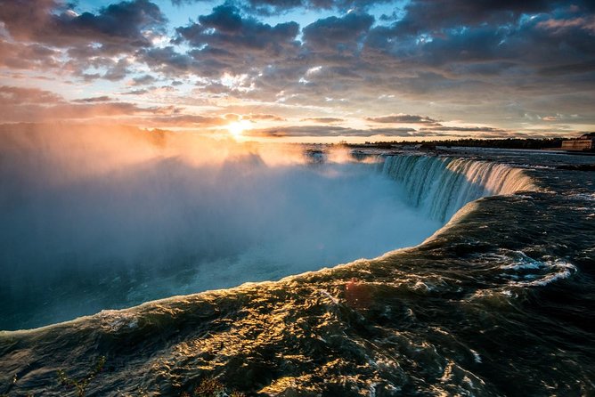 Niagara Falls Canada Day + Night Small Group Tour w/Falls Dinner - The Niagara Parkway fills in the spaces