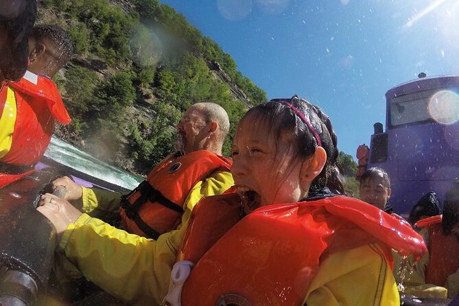 Niagara Falls Canada Open-Top (Wet) Jet Boat Tour - Where to Sit on the Open Boat
