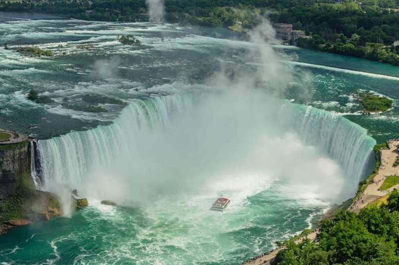 Niagara Falls, Canada: Skylon Tower Observation Deck Ticket - Adding a meal above the gorge