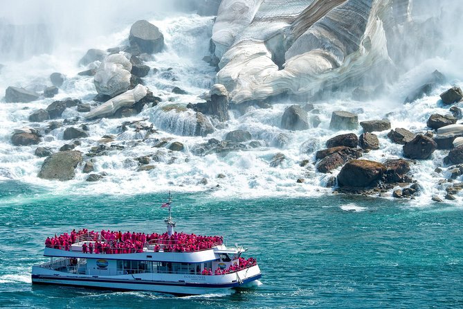 Niagara Falls Canada Tour, Boat, Skylon Tower & Maple Tasting - Why the small group matters