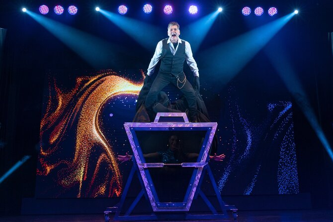 Niagara Falls, Canada: Wild Magic Show Ticket - Seating advice before you book