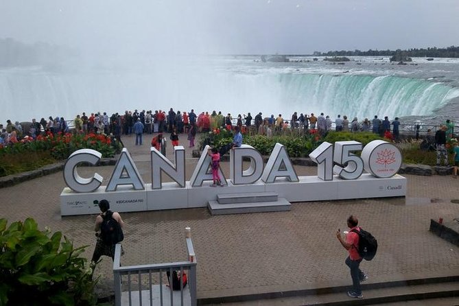 Niagara Falls Canadian Luxury Tour: Boat, Journey, Skylon & Lunch - Lunch needs a careful check before booking