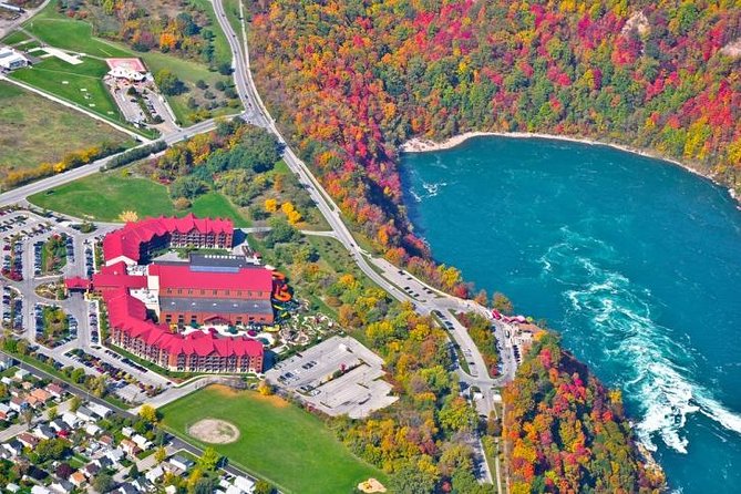 Niagara Falls Day and Evening Tour With Boat Cruise & Dinner (optional) - Table Rock and the first close view of the falls