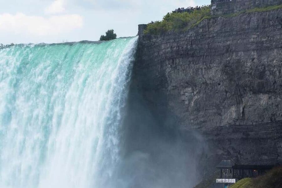 Niagara Falls Day Tour with Boat Ride & Journey Behind Falls - Why this Toronto to Niagara Falls day trip works