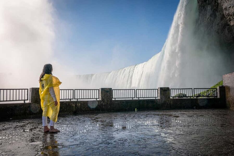 Niagara Falls: Early Access Boat & Journey Behind the Falls - Taking the first elevator down into the gorge