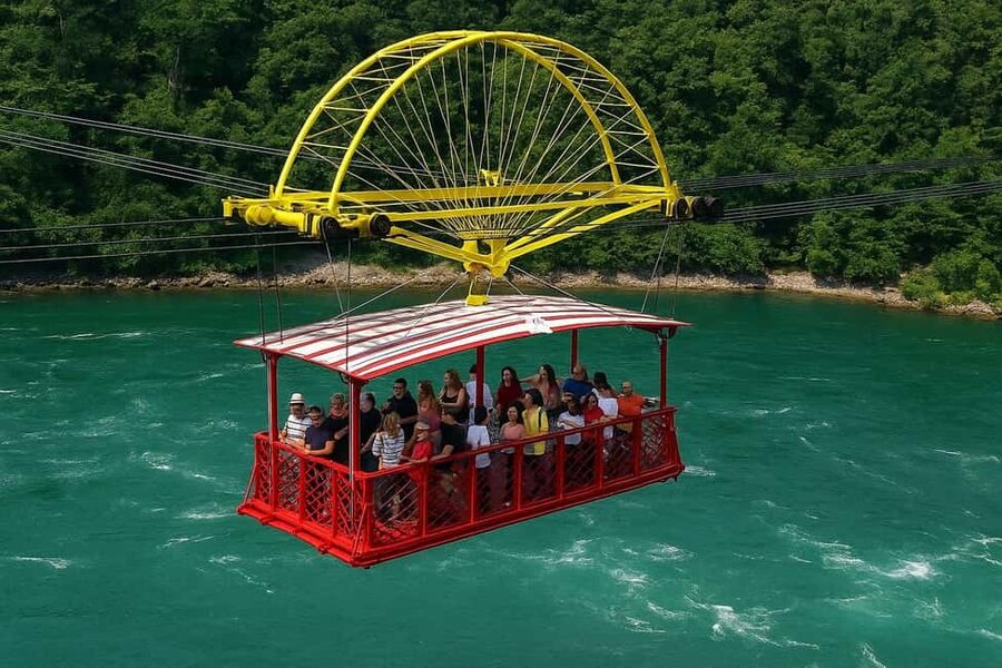 Niagara Falls, ON: Guided Tour with Boat, Skylon & Journey - Three ways to see Niagara Falls in four hours