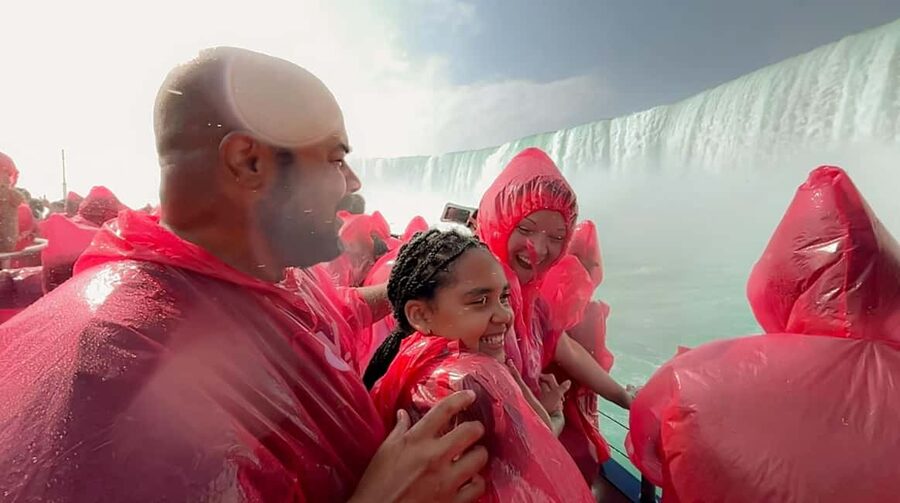 Niagara Falls: Premium Tour, Boat & Journey Behind the Falls - The Floral Clock and smaller roadside stops