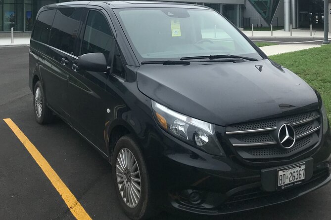 Niagara Falls to Pearson Toronto Airport Private Transfer - Why private service matters with luggage and flight times