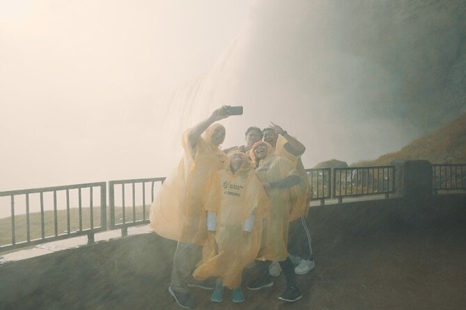 Niagara Falls Tour: Boat Cruise, Journey Behind Falls and Skylon - Timing, weather, and what to bring