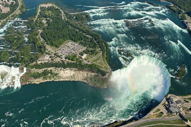 Niagara Falls Tour from Toronto with Winery & Niagara on The Lake - What the $90.12 price includes