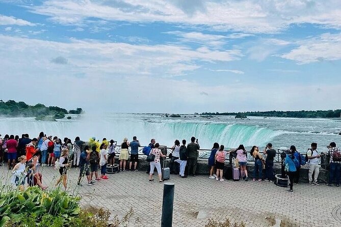 Niagara Falls Tour from Toronto with Winery & Niagara on The Lake - A short tasting at Niagara College