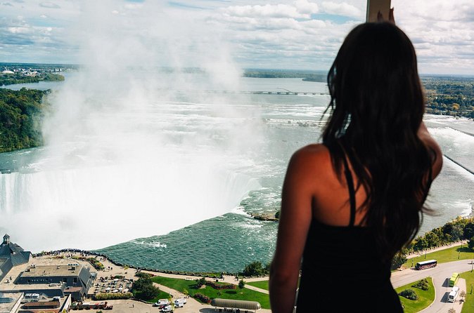 Niagara Falls Tower Hotel Observation Deck Admission Ticket - Who will enjoy this viewpoint most