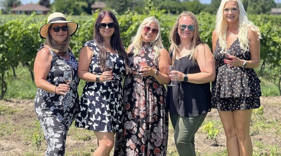Niagara-on-the-Lake: Bicycle Tour with Wine Tasting - Who should book this cycling tour?