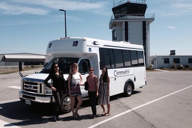 Niagara-on-the-Lake Small Group Wine Tour with Picnic Lunch - Lakeview Wine Co. and the one-hour tasting