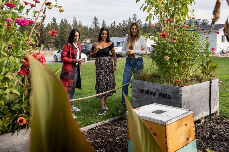 Okanagan Bee Tour, Wine Tasting and Lunch at Kelowna Winery - Starting at 11:30 a.m. in the farm gardens