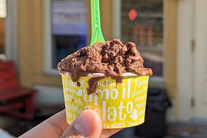 Old-Aylmer Food Tour - Food Tour From Ottawa - Chocolate at Béatrice Et Chocolats