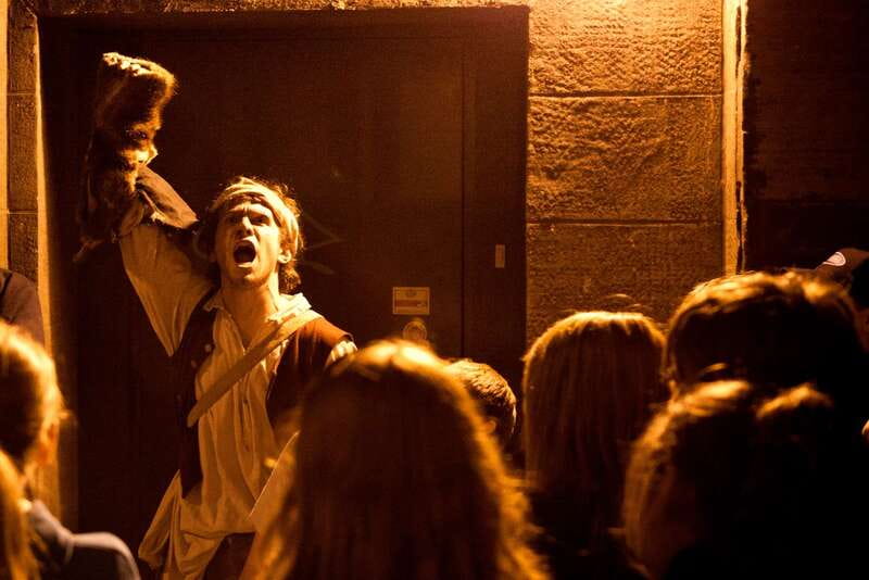 Old Montreal: Traditional Ghost Walk of the Haunted City - Key points at a glance