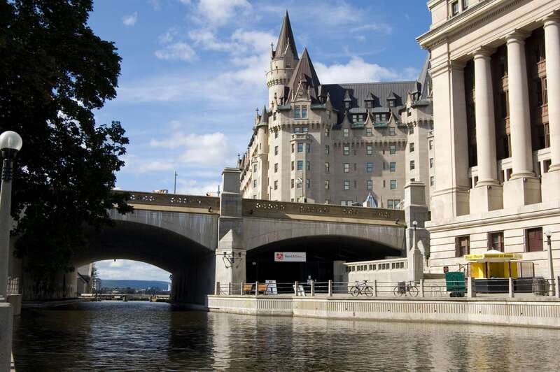 Ottawa 200th Anniversary Guided Bike Tour - Key points at a glance