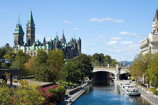 Ottawa City Tour by Land and Water - Parliament, the canal, and Ottawa’s ceremonial center