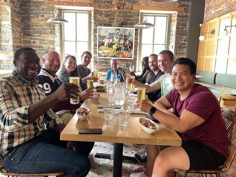Ottawa: Evening Taste of the ByWard Market Food Tour - Meeting at the Canadian Totem Pole
