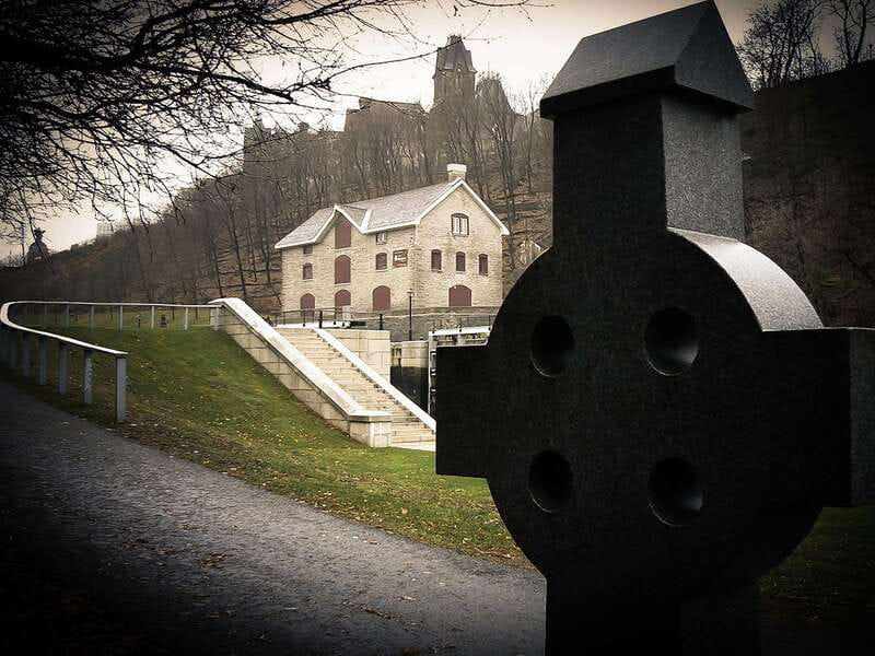 Ottawa: Haunted Night Walking Tour - The haunted high school and the darker stories