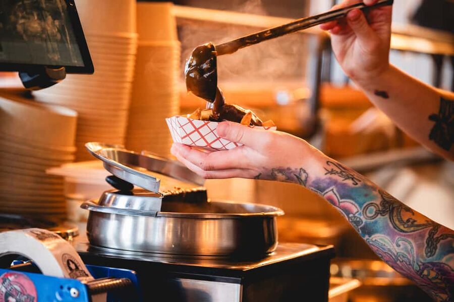 Ottawa: Most Unique Poutine Tour - Should you book Ottawa’s Most Unique Poutine Tour?