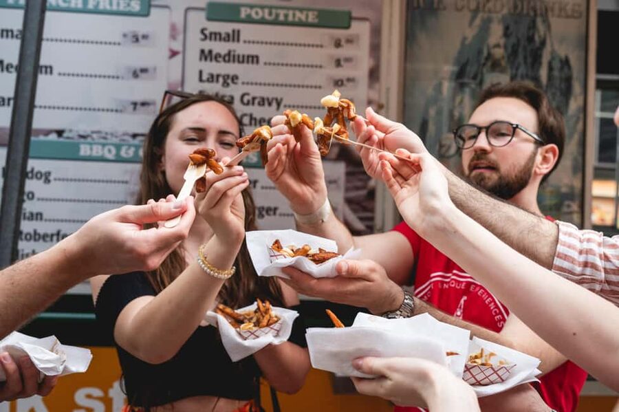 Ottawa: Most Unique Poutine Tour - Walking Elgin Street and Bank Street