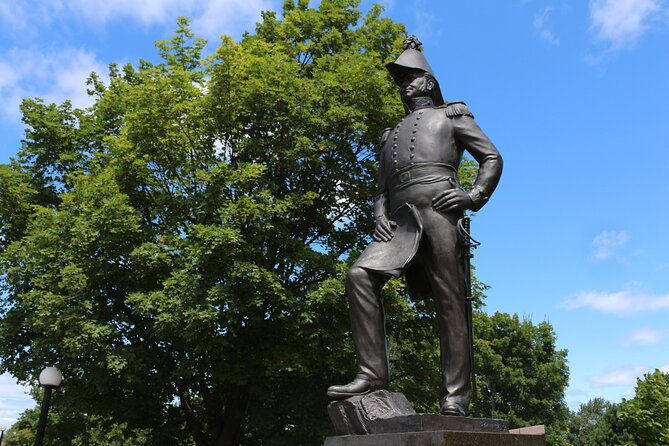 Ottawa Mystery Quest: Self-Guided Detective Adventure - Senate of Canada Building and the National War Memorial