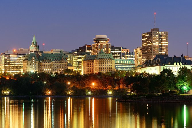 Ottawa Premium Night Driving Tour with River Cruise - The guides can make or break the night
