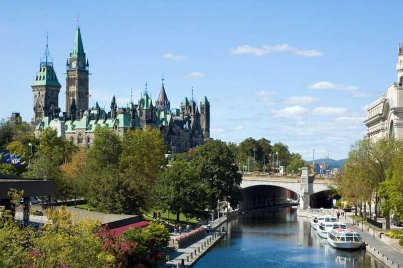 Ottawa: Private Custom Tour with a Local Guide - Weather, walking, and physical comfort
