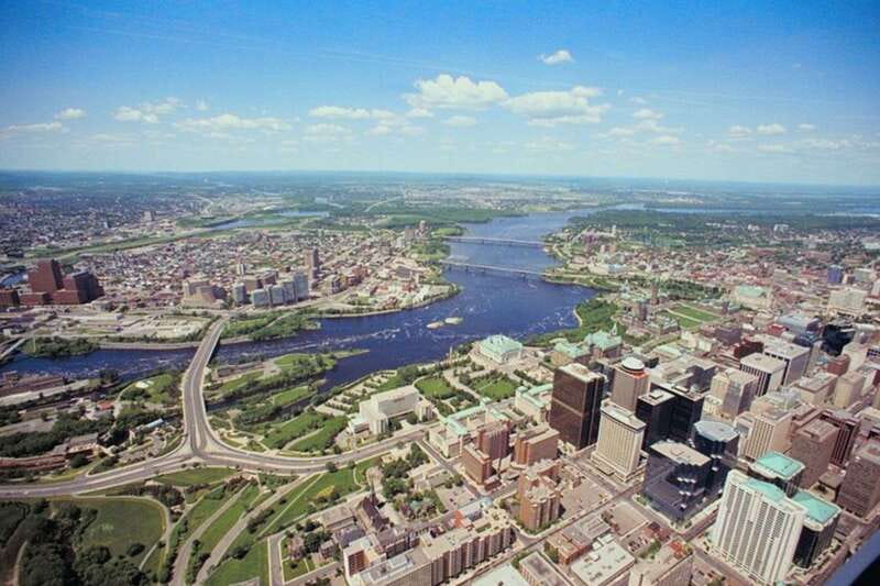 Ottawa: Private Custom Tour with a Local Guide - A two-hour introduction to the capital