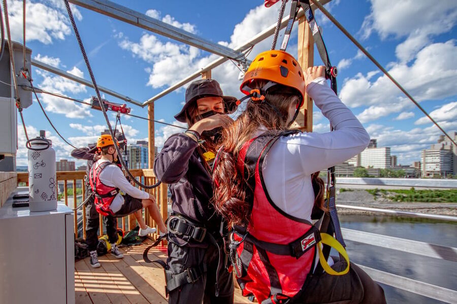 Ottawa: River Zipline Adventure - A fast crossing with a short finish