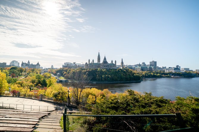 Ottawa Small Group Premium City Tour - What kind of Ottawa tour is this?