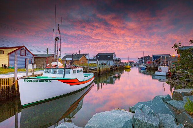 Peggy’s Cove Adventure and Halifax City Public Tour - Peggy’s Cove is the reason to go