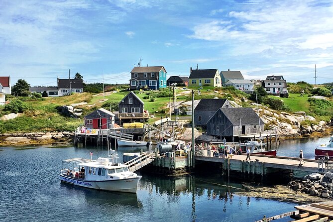 Peggy’s Cove Adventure and Halifax City Public Tour - What the Halifax city portion really offers