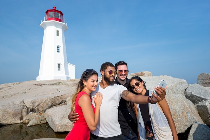 Peggy’s Cove Express Tour: Scenic Guided Experience - What the small-group vehicle means