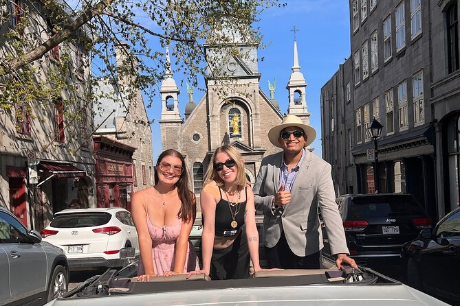 PRIVATE 2-Hour tour of Montréal in Convertible Cadillac + Murals - Chinatown’s compact streets and food stops