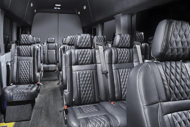 Private Departure Transfer: Niagara Falls, Ontario to Buffalo Niagara International Airport - A practical airport timetable