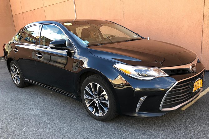Private Departure Transfer to Montreal Airport YUL - A direct ride from your hotel to YUL