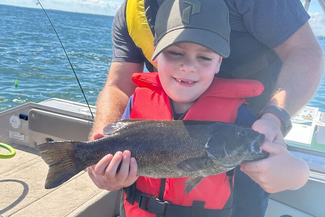 Private Fishing Adventure on the St. Lawrence River - Weather, clothing, and practical planning