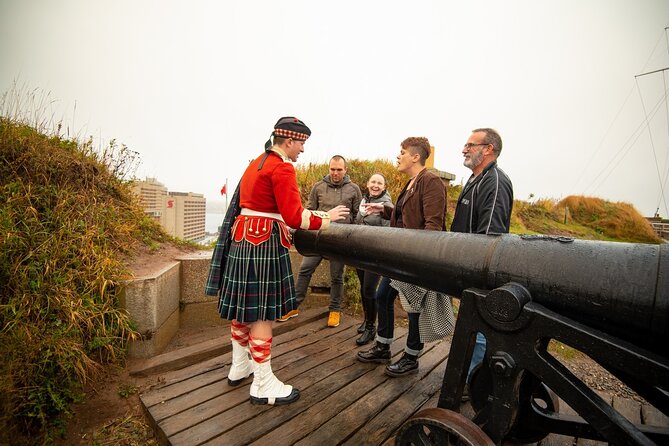 Private Guided Tour of Halifax with Visit to Peggy’s Cove - Why this pairing works in four hours