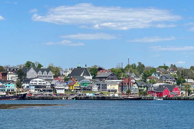 Private Guided Tour: Peggy’s Cove, Mahone Bay, Lunenburg & Ovens - Key points to know before booking