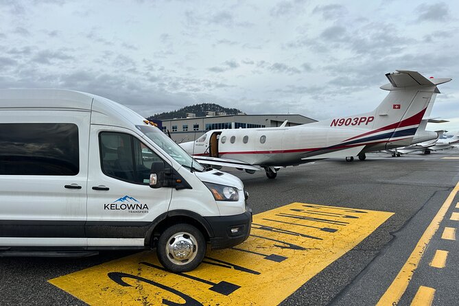 Private Shuttle Kelowna to Big White - The one-hour shopping stop before Big White