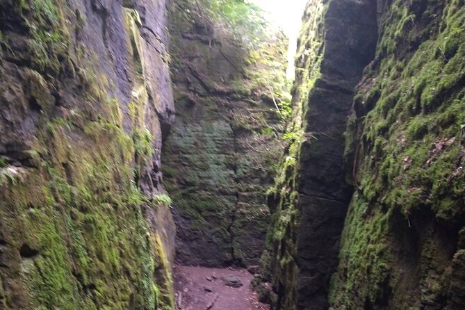 Private Singhampton Caves Hiking Tour, Collingwood/Blue Mountain - Key points to know before you book