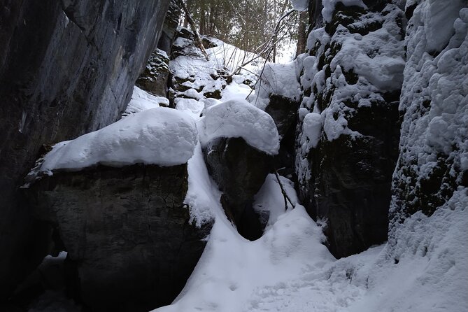 Private Singhampton Caves Snowshoe, Collingwood/Blue Mountain - What the private format changes