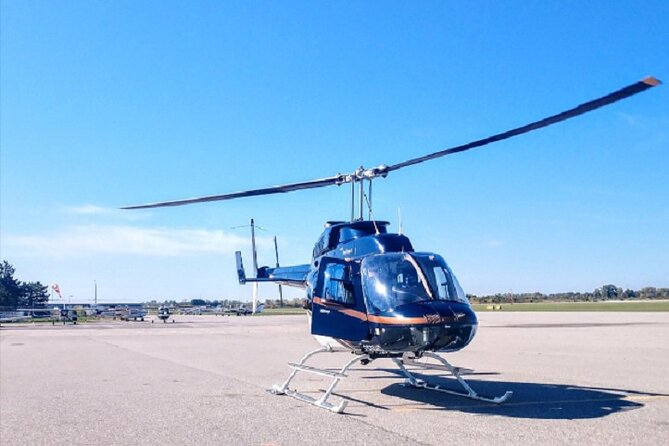 Private Tour: Romantic Niagara Falls Helicopter Flight - Sparkling wine and the romance factor